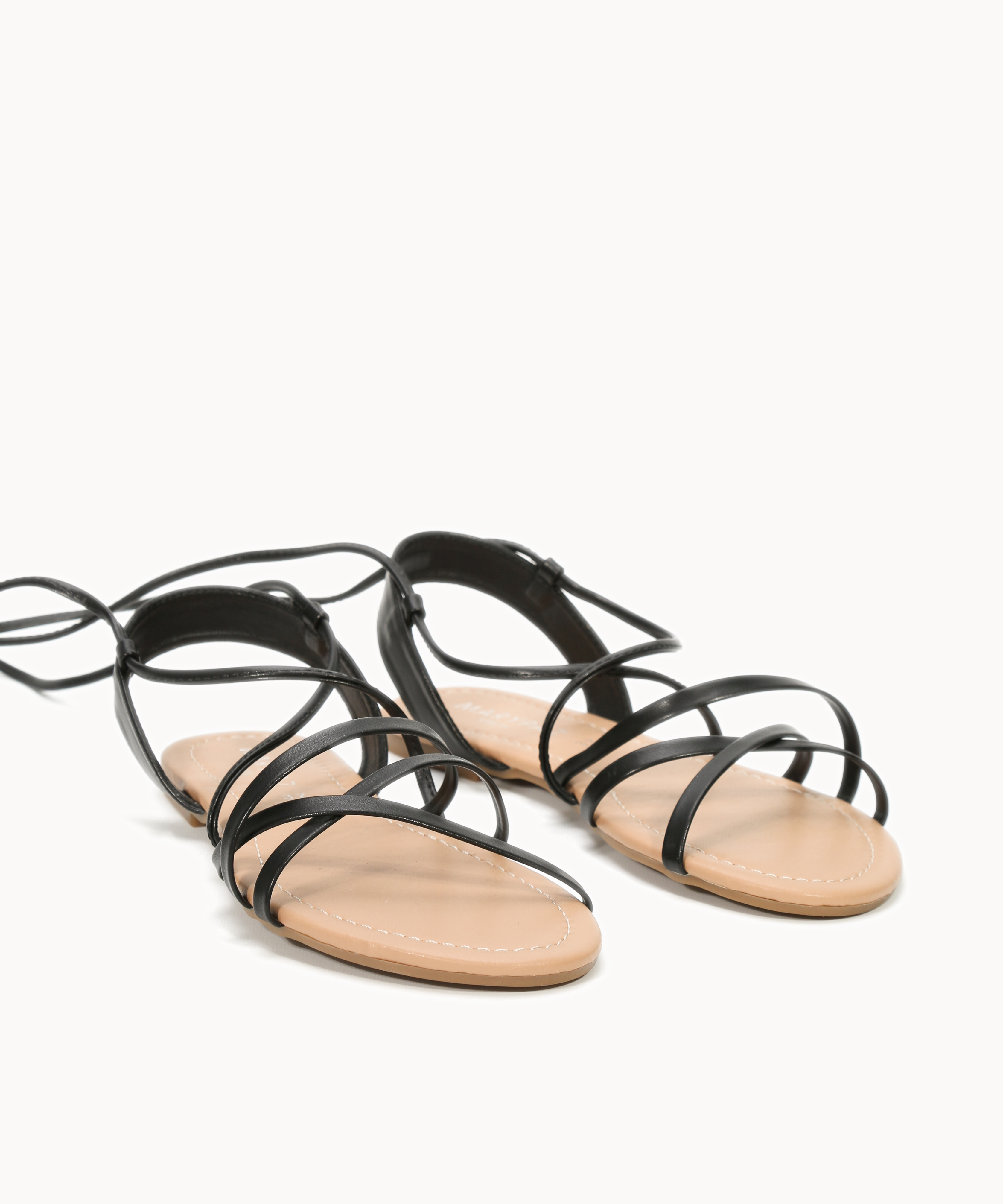 Sand&aacute;lia plana amarrada no tornozelo image number null